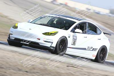 media/Oct-19-2025-Speed Ventures (Sun) [[a6e7fe67be]]/TC B/Session 2 (Outside Grapevine)/